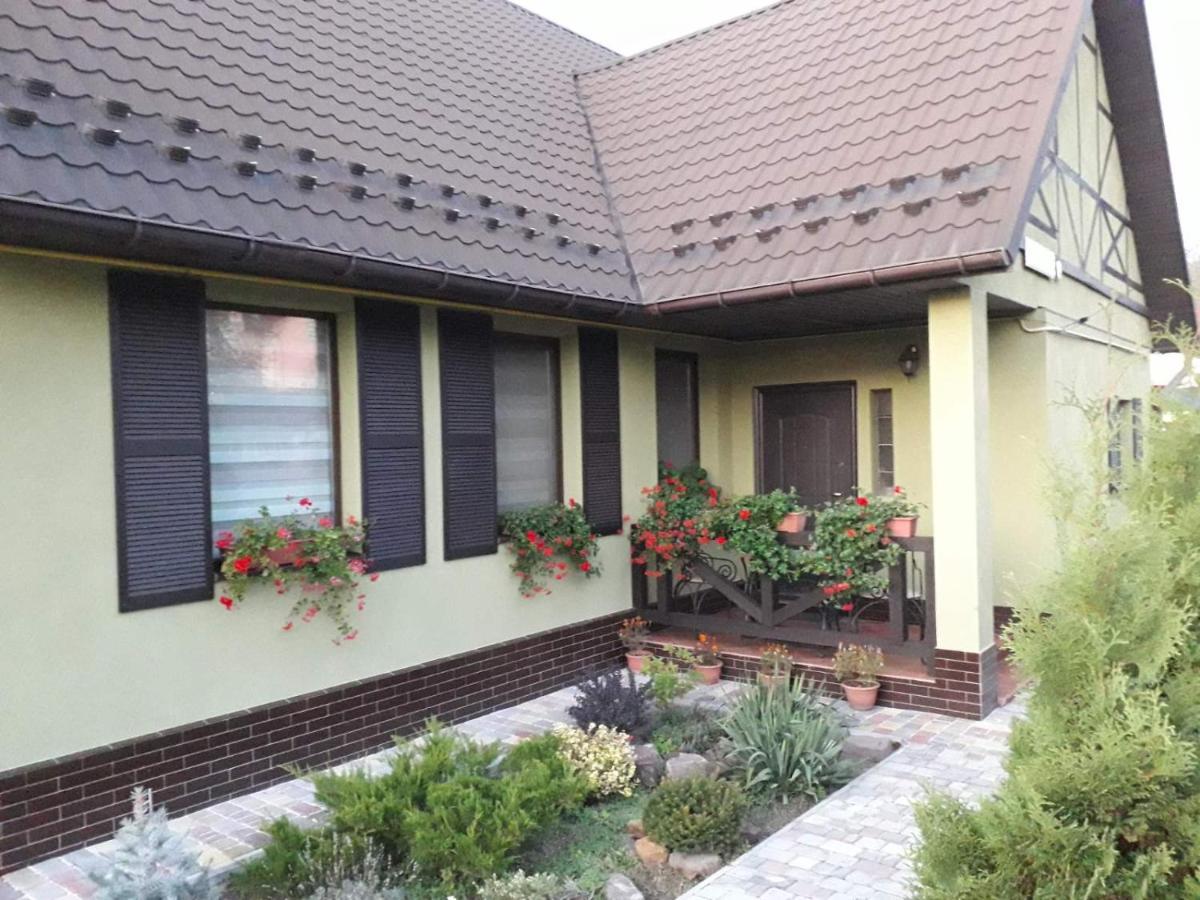 Apartament On Levanevskogo 2 Appartement Kamjanets-Podilsky Buitenkant foto